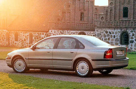 Volvo S80 2.4 140hp 1999 view 3