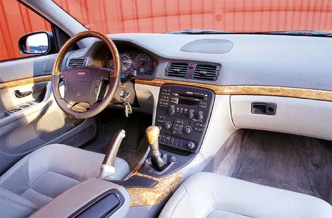 Volvo S80 2.4 140hp 1999 view 7