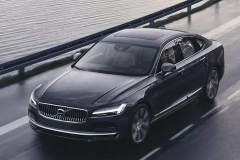 Volvo S90 B5 Business Pro 2020 view 4