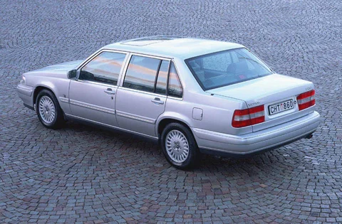 Volvo S90 3.0 (150kW) 1997 view 4