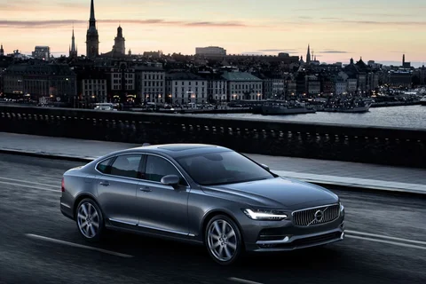 Volvo S90 D3 Kinetic 2016 view 8