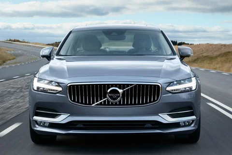 Volvo S90 D3 Kinetic 2016 view 9