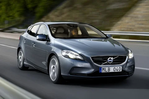 Volvo V40 D2 Kinetic 2015 view 6