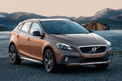 Volvo V40 Cross Country D2 2013 view 2
