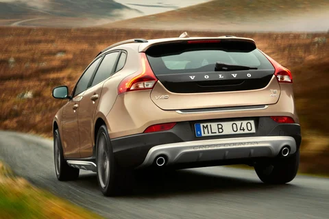 Volvo V40 Cross Country D2 2013 view 7