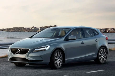 Volvo V40 T3 Dynamic Edition 2018 view 8