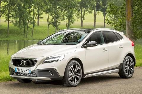 Volvo V40 Cross Country D3 Dynamic Edition 2018 view 5