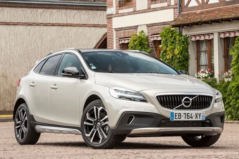 Volvo V40 Cross Country D3 Dynamic Edition 2018 view 9