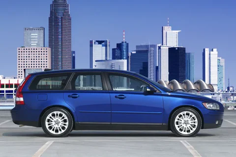 Volvo V50 1.8 Kinetic 2004 view 2