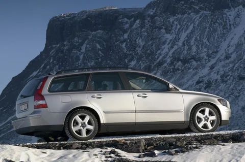 Volvo V50 1.8 Kinetic 2004 view 4
