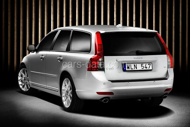 Volvo V50 2.4i Kinetic 2007 front view