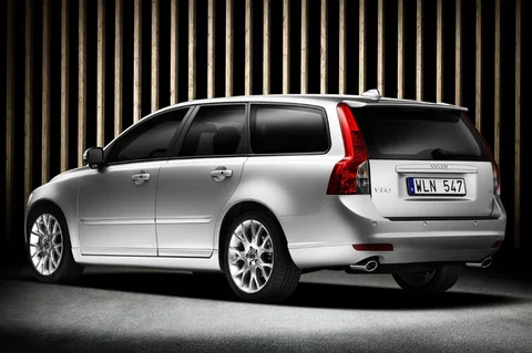 Volvo V50 2.4i Kinetic 2007 view 2