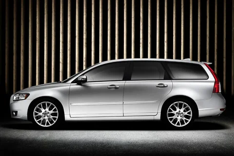 Volvo V50 2.4i Kinetic 2007 view 4