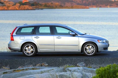 Volvo V50 2.4i Kinetic 2007 view 11
