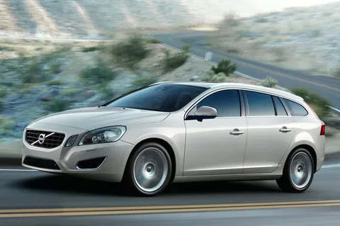 Volvo V60 D3 Summum 2010 view 6