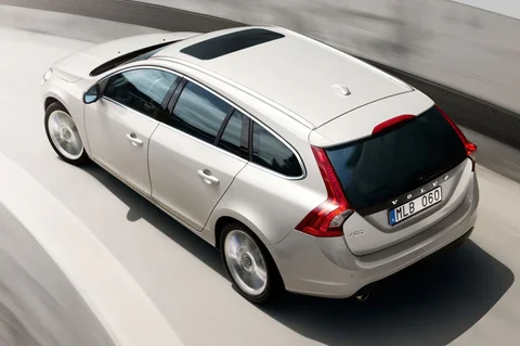 Volvo V60 D3 Summum 2010 view 8