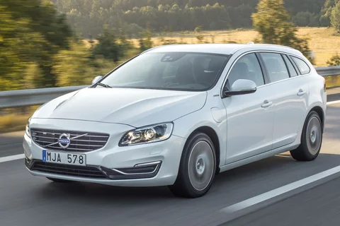 Volvo V60 D6 AWD Twin Engine Summum 2015 view 3