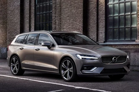 Volvo V60 B3 Business Pro 2020 view 2