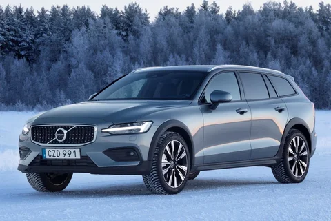 Volvo V60 Cross Country D4 AWD 2019 view 6
