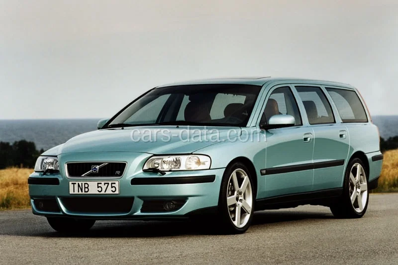 Volvo V70 2000 — exterior 1