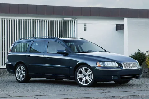Volvo V70 D5 Summum 2005 view 5