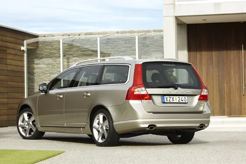 Volvo V70 2.4D Limited Edition 2009 view 3