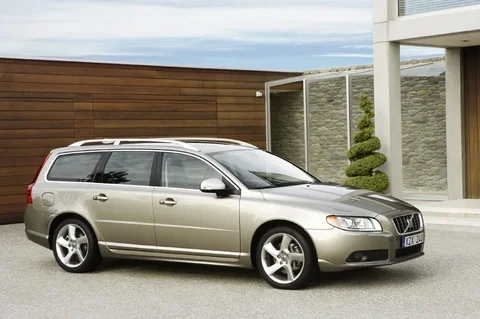 Volvo V70 2.4D Limited Edition 2009 view 4