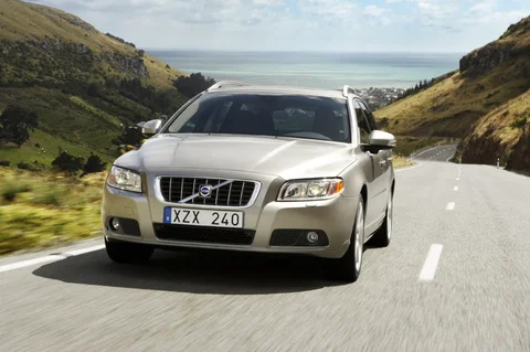 Volvo V70 2.4D Limited Edition 2009 view 6