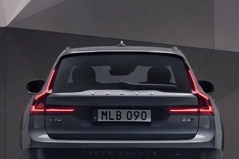 Volvo V90 Cross Country B6 AWD Pro 2020 view 8