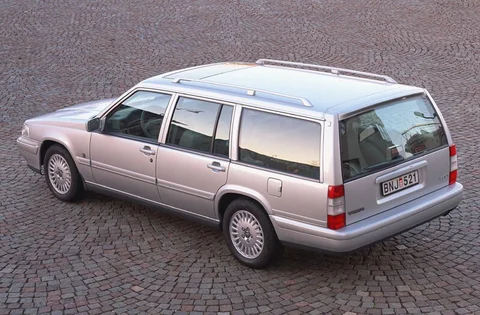 Volvo V90 3.0 (150kW) 1997 view 2