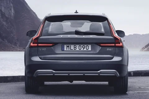 Volvo V90 Cross Country B6 AWD Pro 2020 view 5