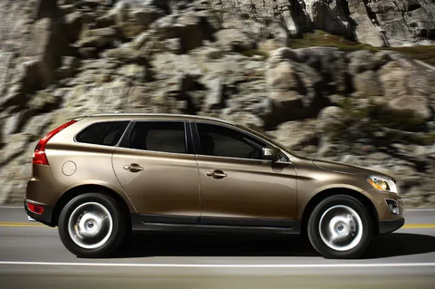 Volvo XC60 D3 Summum 2010 view 8