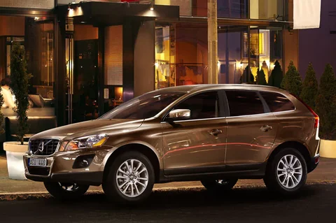 Volvo XC60 D3 Summum 2010 view 9