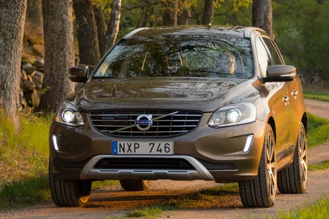Volvo XC60 T5 Ocean Race 2014 view 8