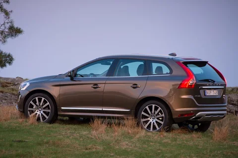 Volvo XC60 T5 Ocean Race 2014 view 9