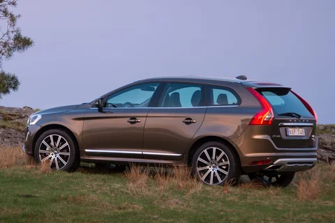 Volvo XC60 T5 Ocean Race 2014 view 12