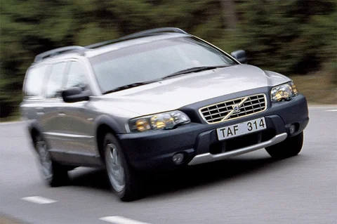 Volvo XC70 2.4 D5 AWD 2004 view 5
