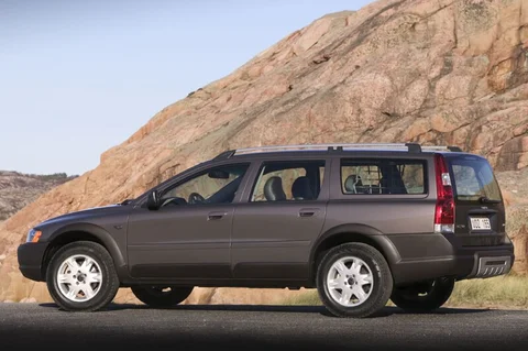 Volvo XC70 2.4 D5 AWD 2005 view 5