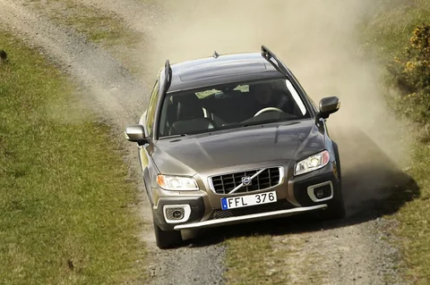 Volvo XC70 2.4D Summum 2009 view 9