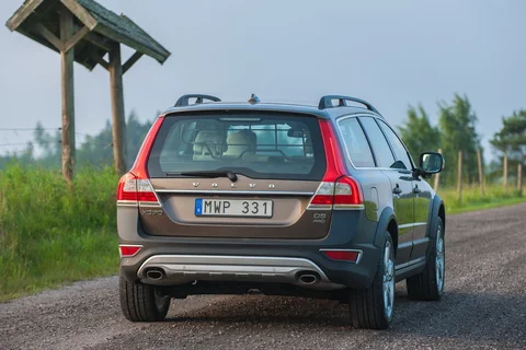 Volvo XC70 T5 Polar+ 2016 view 5