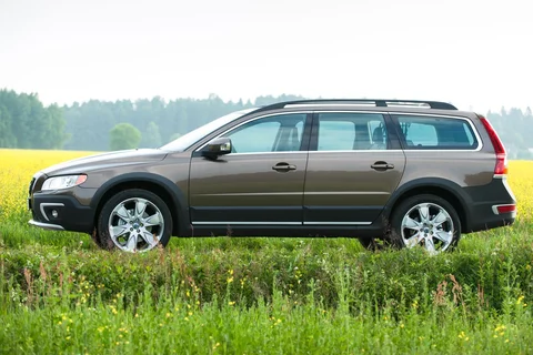 Volvo XC70 T5 Polar+ 2016 view 7