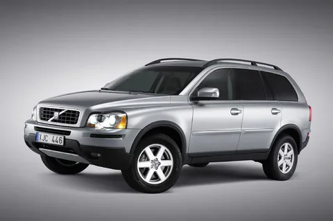 Volvo XC90 D3 Momentum 2010 view 11