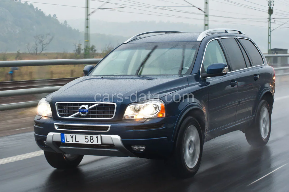 Volvo XC90 D5 Executive 2012 front view