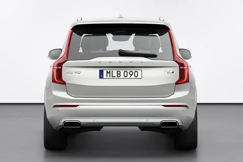 Volvo XC90 T5 AWD R-Design 2019 view 2