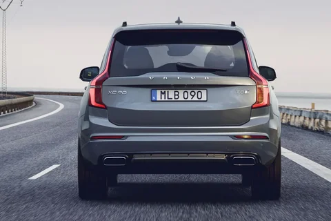 Volvo XC90 T5 AWD R-Design 2019 view 7