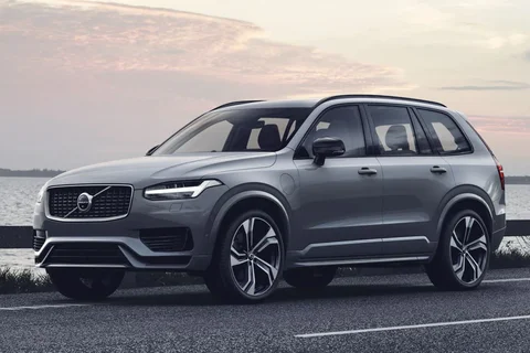 Volvo XC90 T5 AWD R-Design 2019 view 8