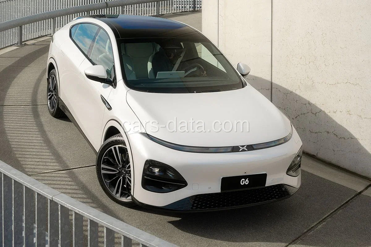 XPeng G6 RWD Standard Range 2024 front view