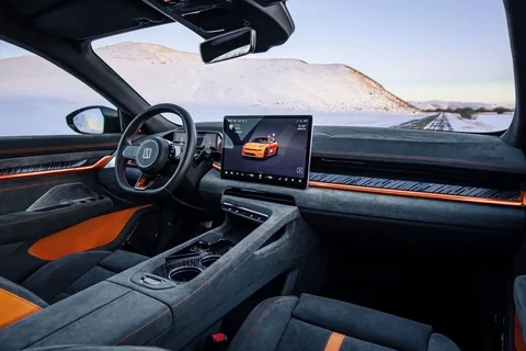 Zeekr 001 Performance AWD 2023 view 3
