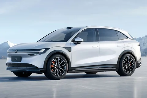 Zeekr 7X Long Range RWD 2024 view 5